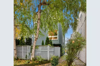 1929 42nd Avenue E #B, Seattle, WA 98112 - Photo 18