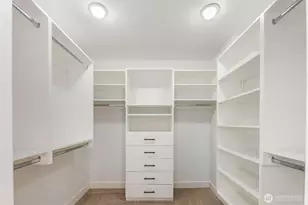 8912 17th Ave NE, Seattle, WA 98115 - Photo 24