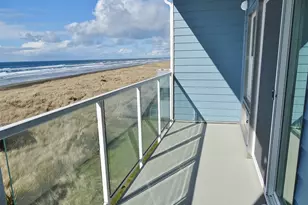 1335 Ocean Shores Blvd SW, Ocean Shores, WA 98569 - Photo 4