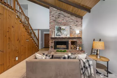 16521 NE 1st Place, Bellevue, WA 98008 - Photo 8