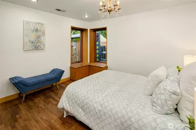 3810 Courtland Place S, Seattle, WA 98118 - Photo 12