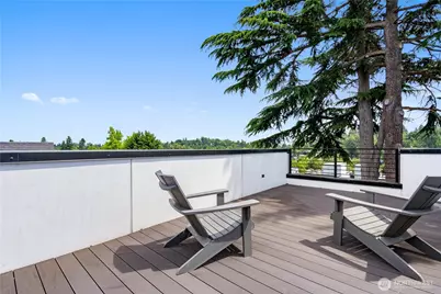 115 27th Avenue E #D, Seattle, WA 98112 - Photo 2