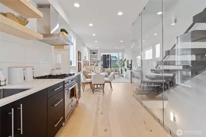 115 27th Avenue E #D, Seattle, WA 98112 - Photo 14