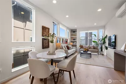 115 27th Avenue E #D, Seattle, WA 98112 - Photo 12