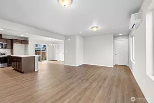 5406 67th Ave NE, Marysville, WA 98270 - Photo 8