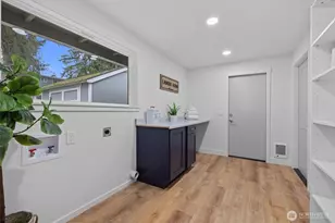 9218 NE 184th Pl, Bothell, WA 98011 - Photo 24