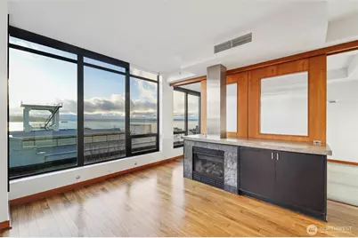 2716 Elliott Avenue #802, Seattle, WA 98121 - Photo 34