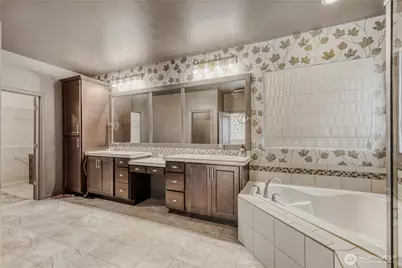 19631 38th Drive SE, Bothell, WA 98012 - Photo 24