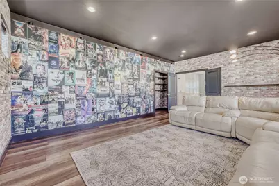 19631 38th Drive SE, Bothell, WA 98012 - Photo 20