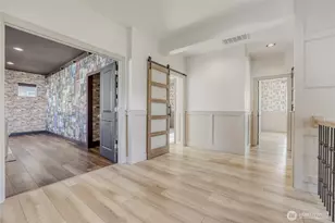 19631 38th Dr SE, Bothell, WA 98012 - Photo 18