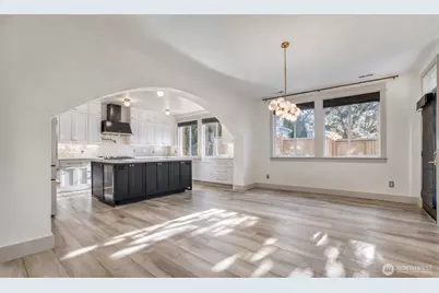 19631 38th Drive SE, Bothell, WA 98012 - Photo 8