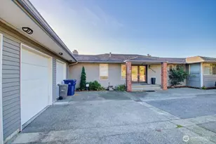 18064 Mariposa Ln, Mount Vernon, WA 98274 - Photo 2