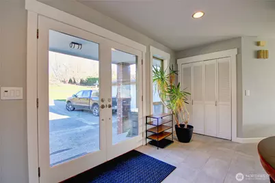 18064 Mariposa Lane, Mount Vernon, WA 98274 - Photo 6