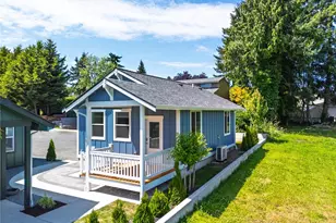 3650 Commercial Ave, Anacortes, WA 98221 - Photo 2