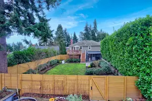 920 NW 96th St, Seattle, WA 98117 - Photo 22