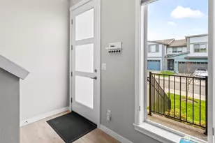 10531 10th Street Ct E, Edgewood, WA 98372 - Photo 4