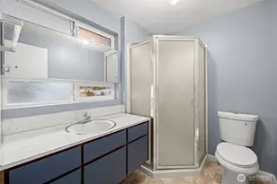 14733 NE 4th Pl, Bellevue, WA 98007 - Photo 28