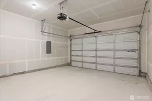 711 S 96th St, Tacoma, WA 98444 - Photo 28