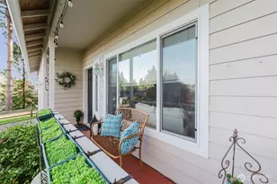 8911 NE Roanoke Rd, Bremerton, WA 98311 - Photo 2