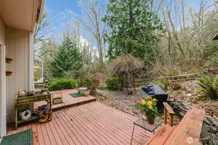 8911 NE Roanoke Rd, Bremerton, WA 98311 - Photo 30