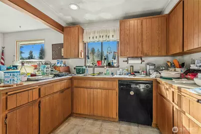 18016 N Park Ave North, Shoreline, WA 98133 - Photo 18