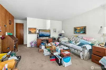 18016 N Park Ave North, Shoreline, WA 98133 - Photo 16