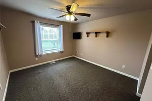 1463 Thompson Cir, DuPont, WA 98327 - Photo 14