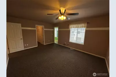 1463 Thompson Circle, DuPont, WA 98327 - Photo 18