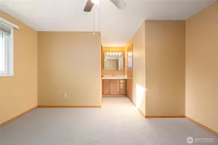 2211 32nd St, Anacortes, WA 98221 - Photo 20