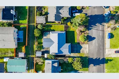 2211 32nd Street, Anacortes, WA 98221 - Photo 38