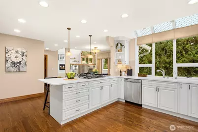 15311 NE 144th Place, Woodinville, WA 98072 - Photo 8