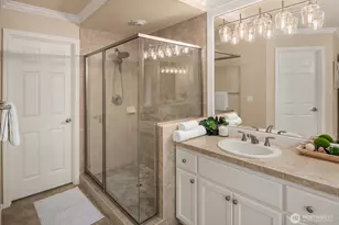 818 S 36th Pl, Renton, WA 98055 - Photo 22