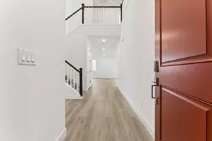 10643 Treasure Dr NW, Silverdale, WA 98383 - Photo 2