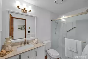 816 N 175th St, Shoreline, WA 98133 - Photo 34