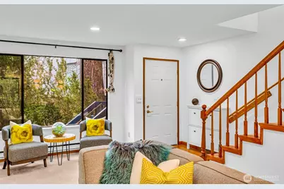 816 N 175th Street #2, Shoreline, WA 98133 - Photo 4