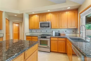 6904 227th St Ct E, Spanaway, WA 98387 - Photo 12