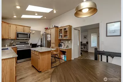 8208 24th Street Court W, University Place, WA 98466 - Photo 8