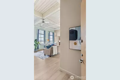 1120 Cliff Avenue #501, Tacoma, WA 98402 - Photo 6