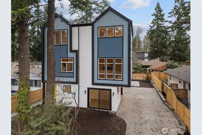 14308 Roslyn Place N, Seattle, WA 98133 - Photo 22
