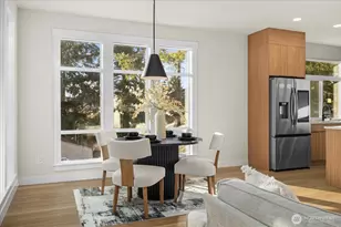 14308 Roslyn Pl N, Seattle, WA 98133 - Photo 10