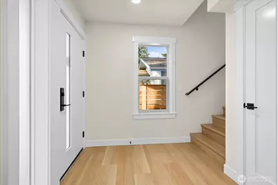 14308 Roslyn Place N, Seattle, WA 98133 - Photo 4