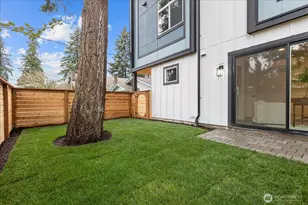 14308 Roslyn Pl N, Seattle, WA 98133 - Photo 28
