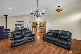 22644 Rose Rd, Mount Vernon, WA 98274 - Photo 8