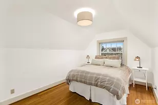 728 33rd Ave, Seattle, WA 98122 - Photo 12