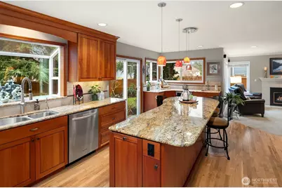 23970 SE 40th Place, Sammamish, WA 98029 - Photo 14