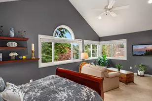 23970 SE 40th Pl, Sammamish, WA 98029 - Photo 20