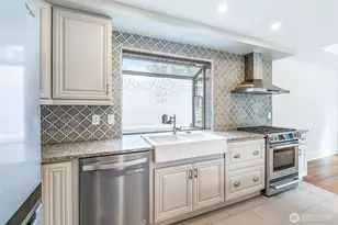 9510 9th Ave NW, Seattle, WA 98117 - Photo 10