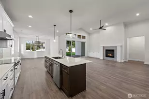 8717 33rd St E, Edgewood, WA 98371 - Photo 10