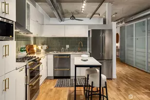 2720 3rd Ave, Seattle, WA 98121 - Photo 2