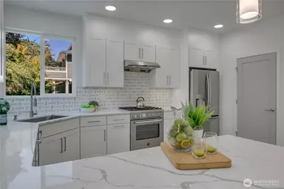 4019 4th Avenue NE, Seattle, WA 98105 - Photo 14